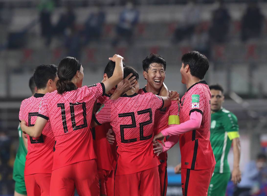 中韩世预赛足球视频